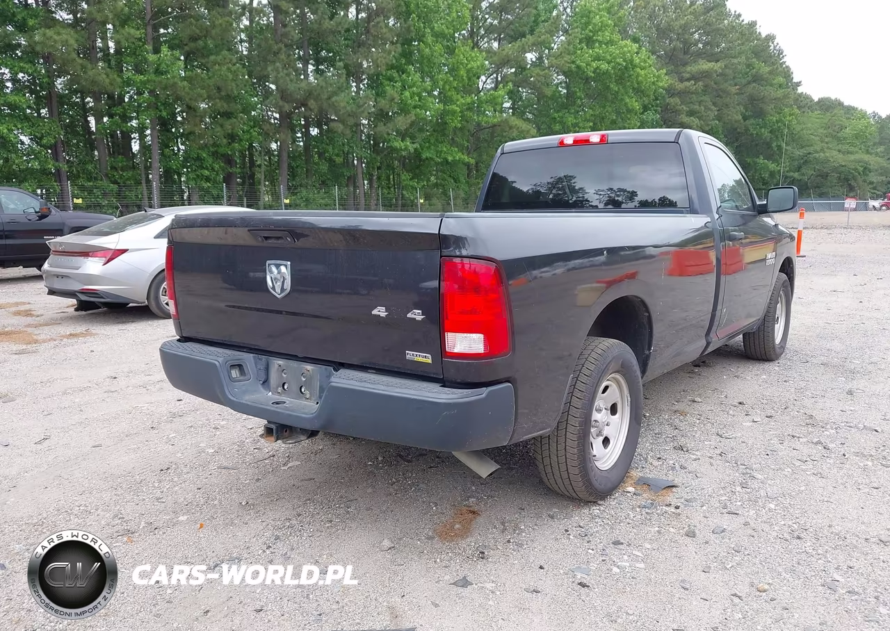 2017 Ram 1500 VIN:3C6JR7DG7HG765294 - 4