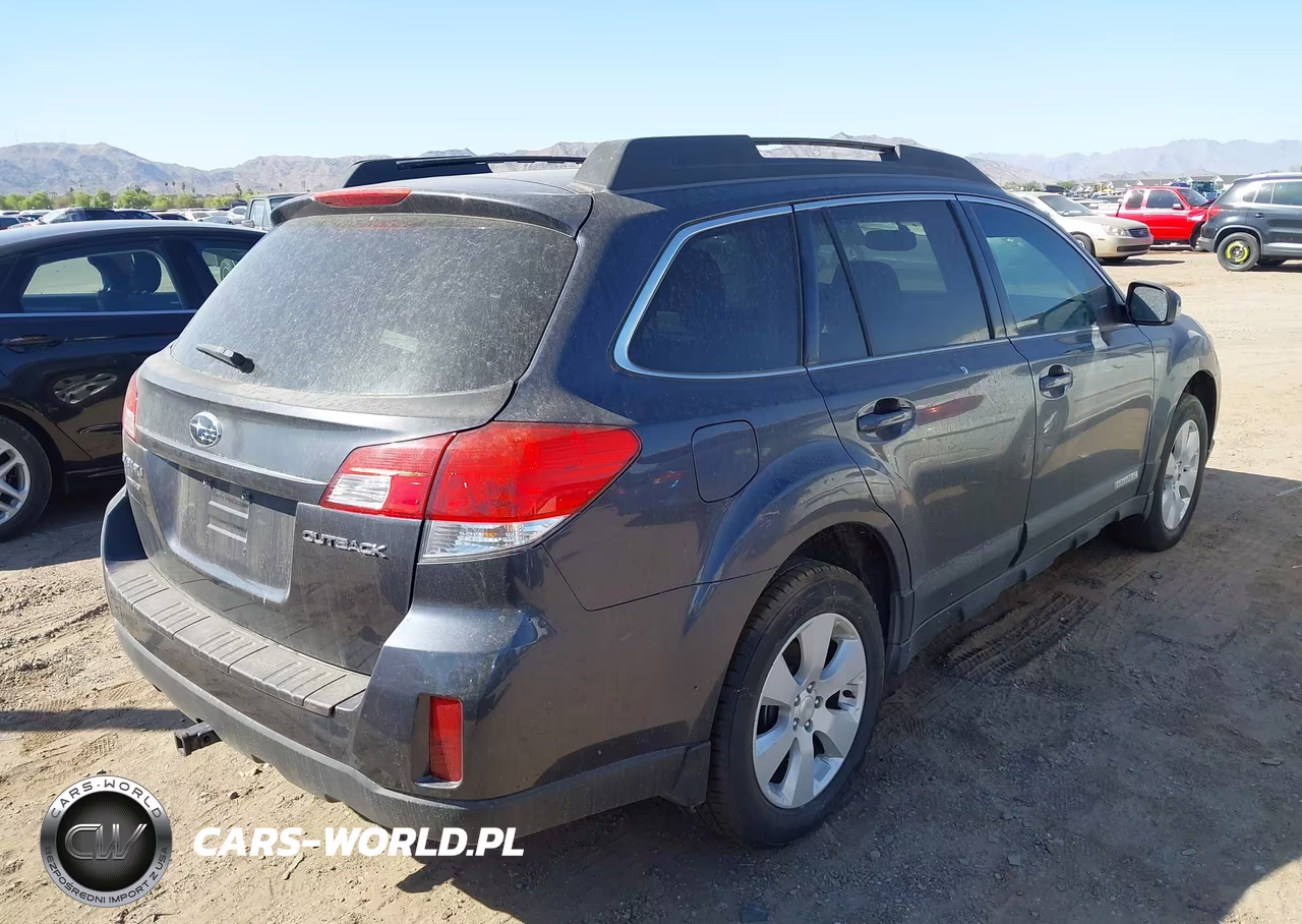 2011 Subaru Outback 2.5I Premium VIN:4S4BRCBC5B3324145 - 4