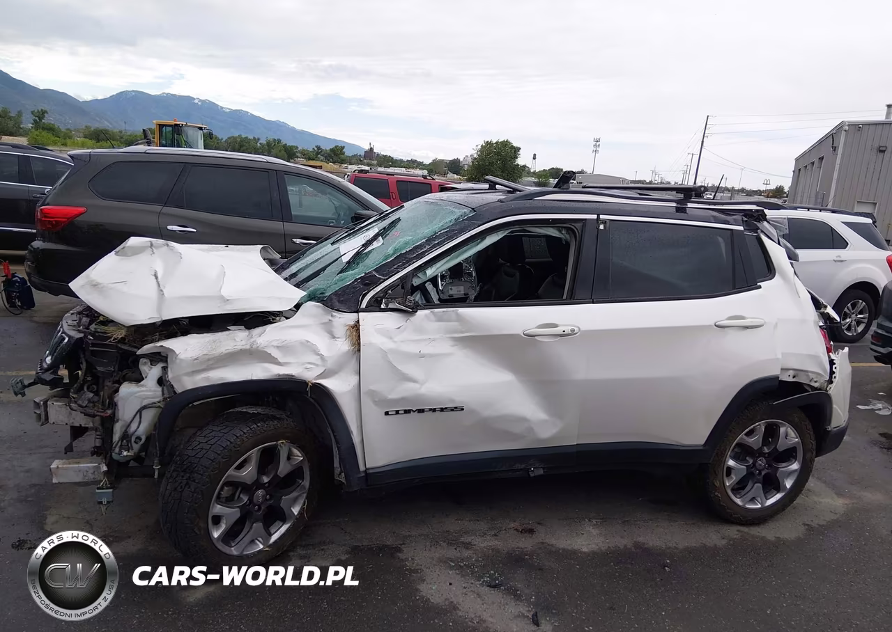 2018 Jeep Compass Limited 4X4 VIN:3C4NJDCB4JT373036 - 15