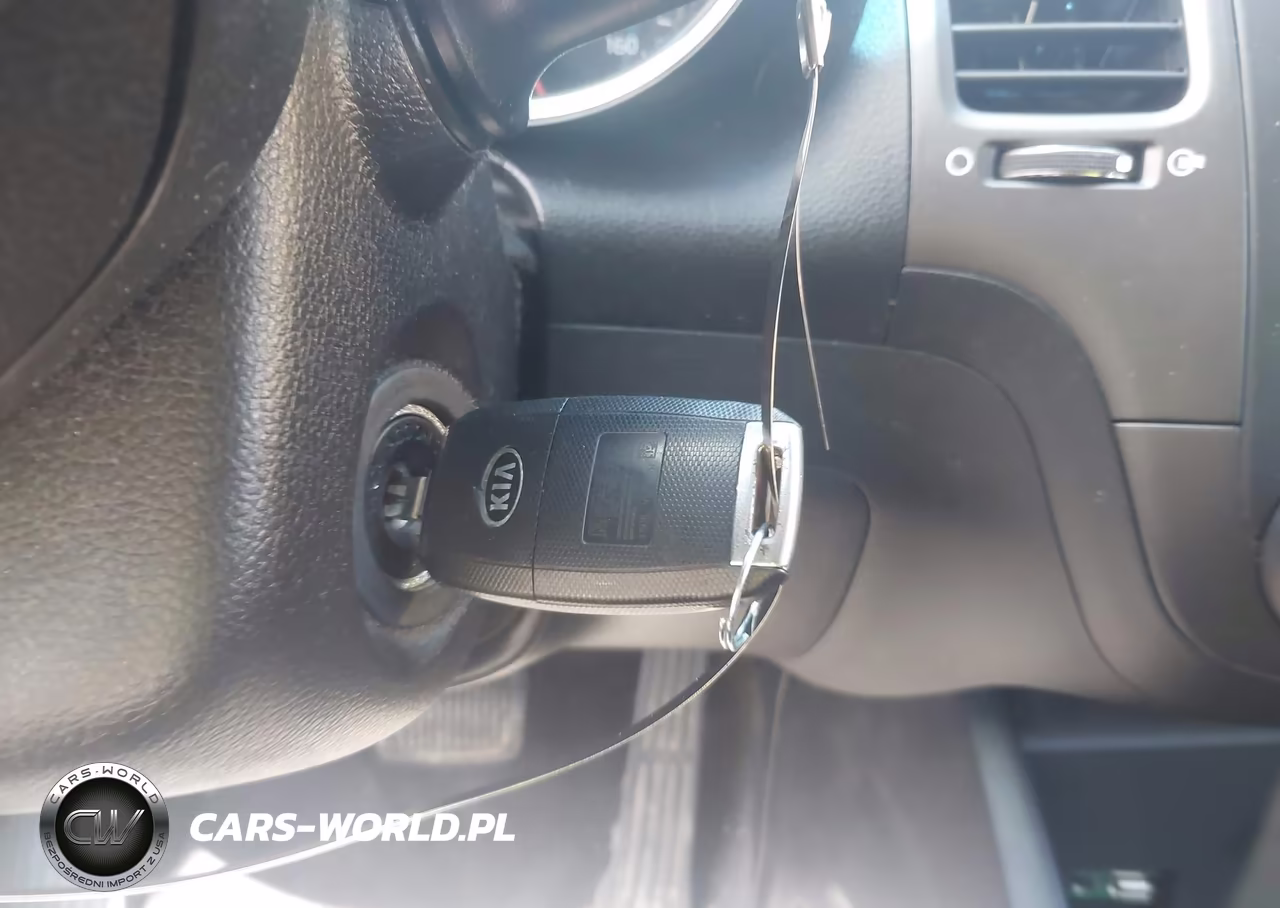 2017 Kia Forte Lx VIN:3KPFK4A71HE015424 - 11