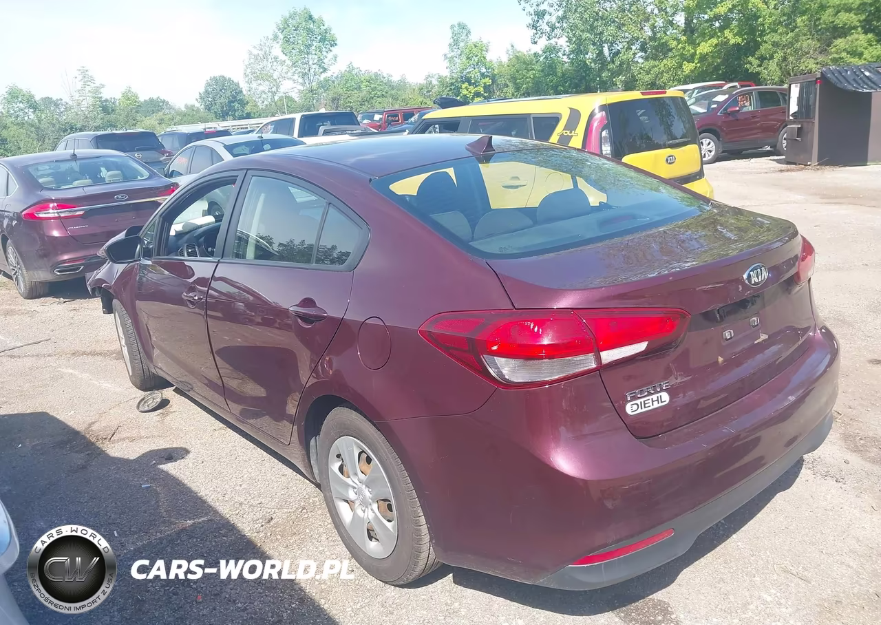 2017 Kia Forte Lx VIN:3KPFK4A71HE015424 - 3