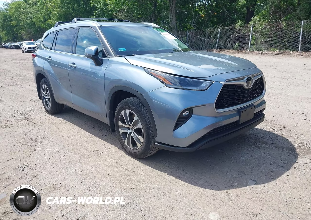 2021 Toyota Highlander Xle – zdjęcie 1 z 16