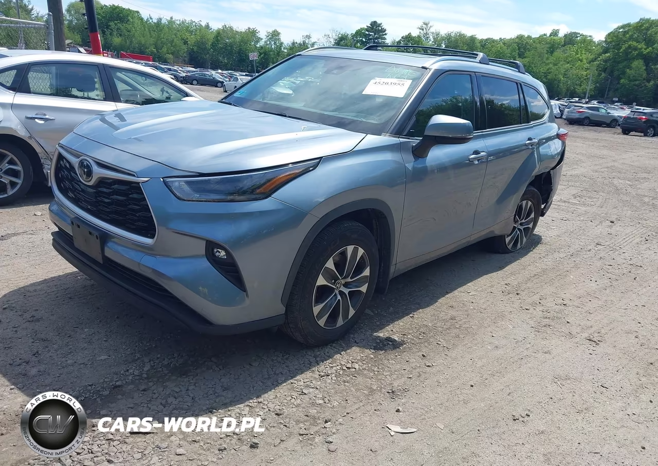 2021 Toyota Highlander Xle VIN:5TDHZRBH8MS059204 - 2