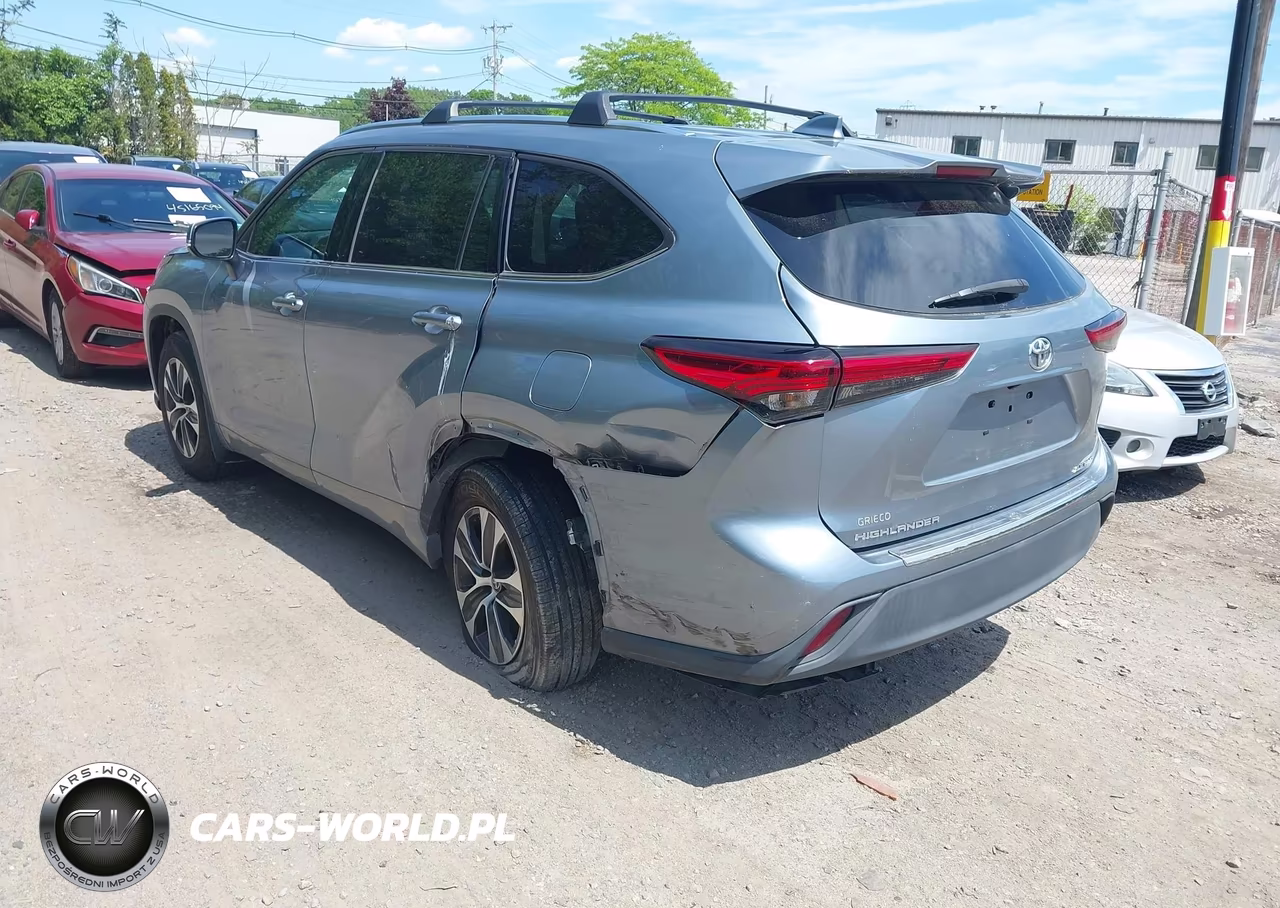2021 Toyota Highlander Xle VIN:5TDHZRBH8MS059204 - 3