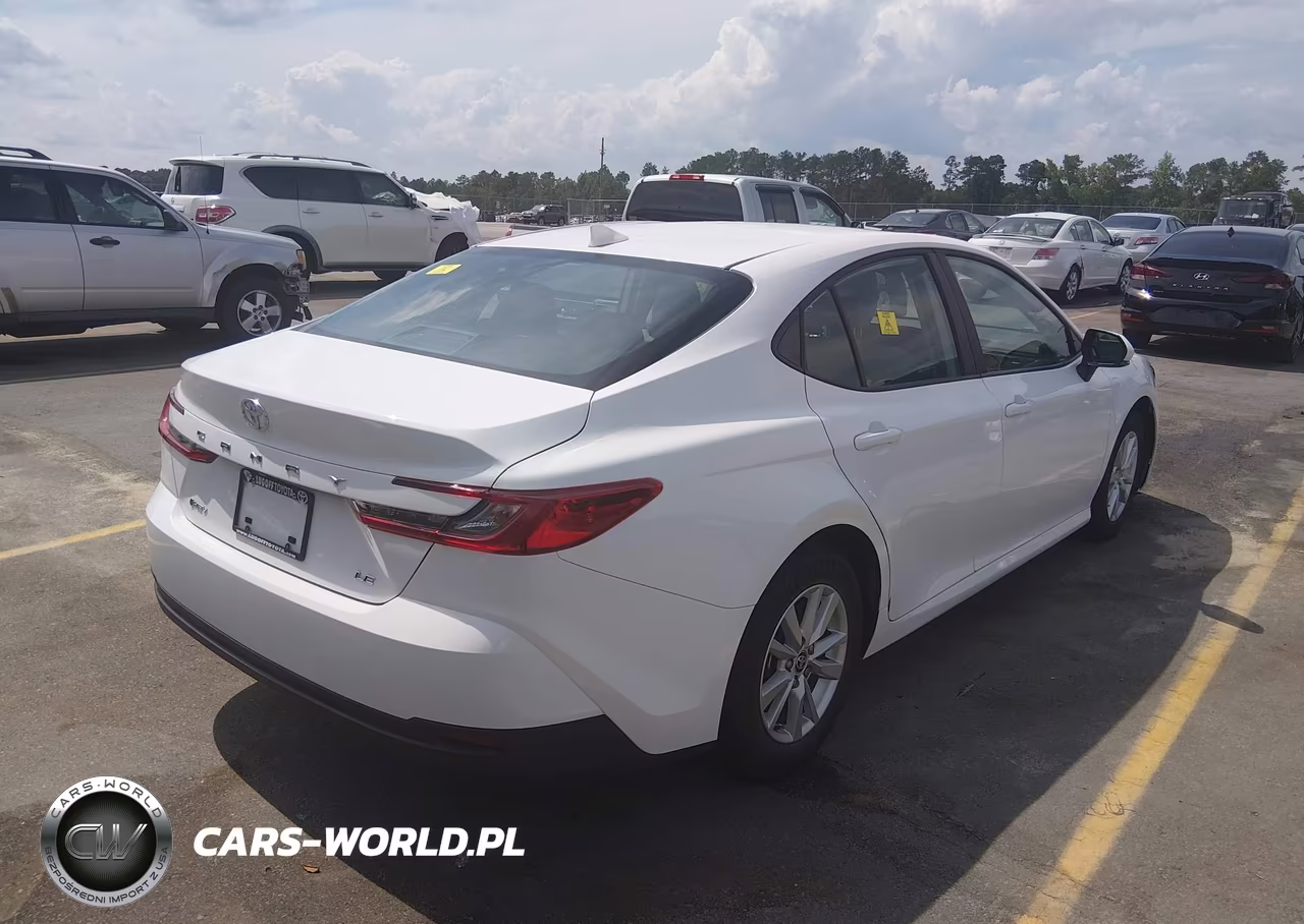 2025 Toyota Camry Le VIN:4T1DAACK7SU099652 - 4