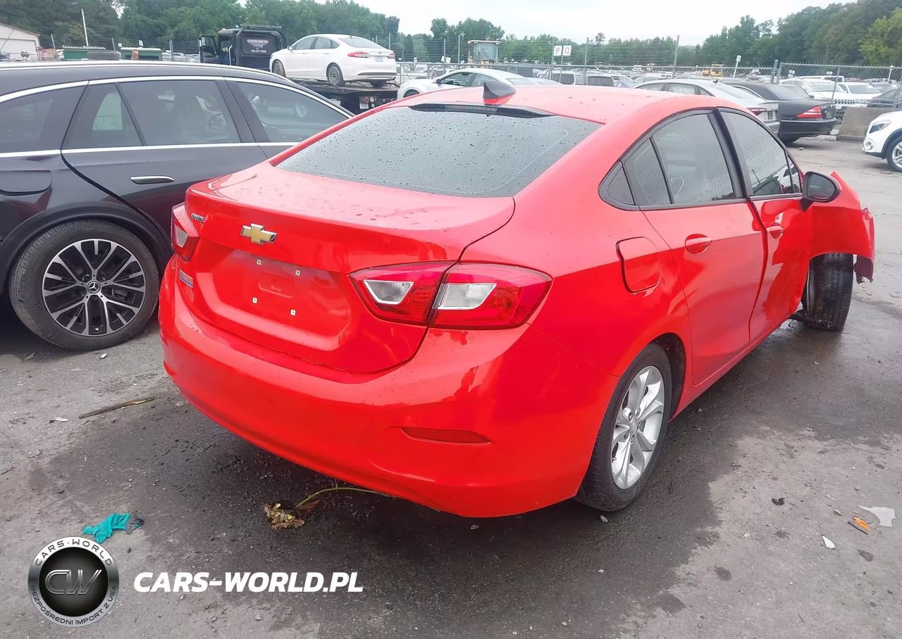 2019 Chevrolet Cruze Ls VIN:1G1BC5SM7K7142734 - 4