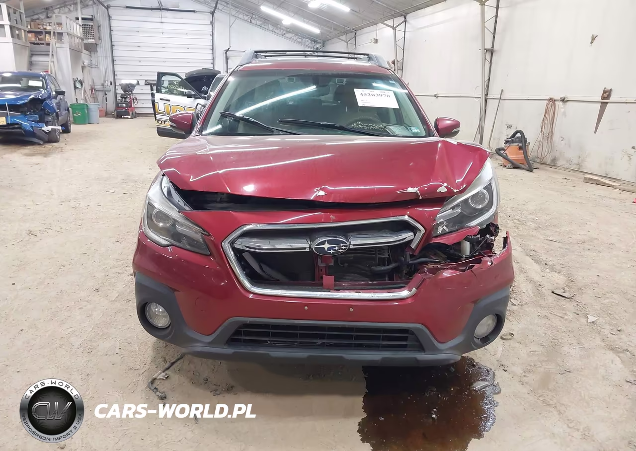 2018 Subaru Outback 3.6R Limited VIN:4S4BSENCXJ3393729 - 12