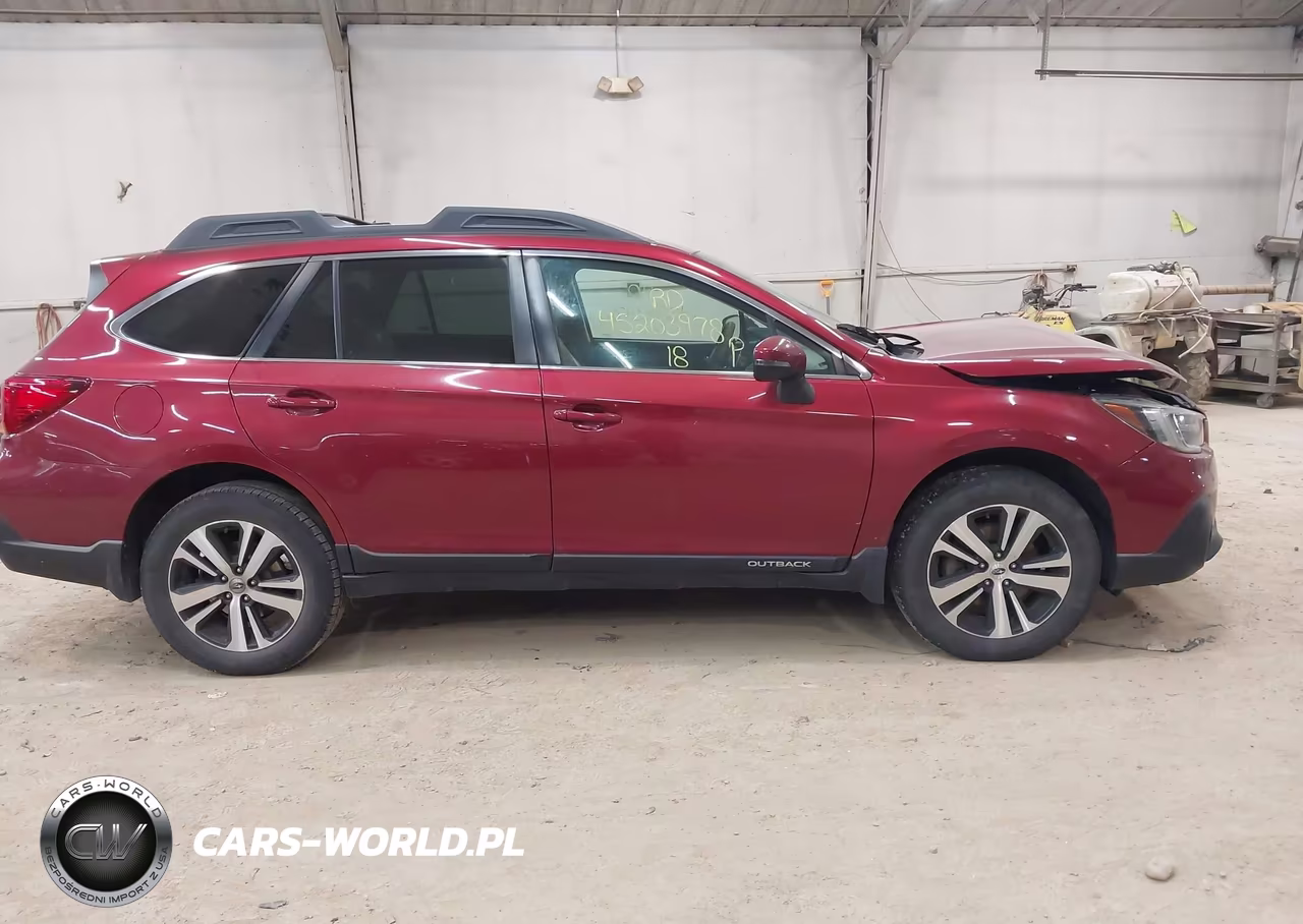 2018 Subaru Outback 3.6R Limited VIN:4S4BSENCXJ3393729 - 13