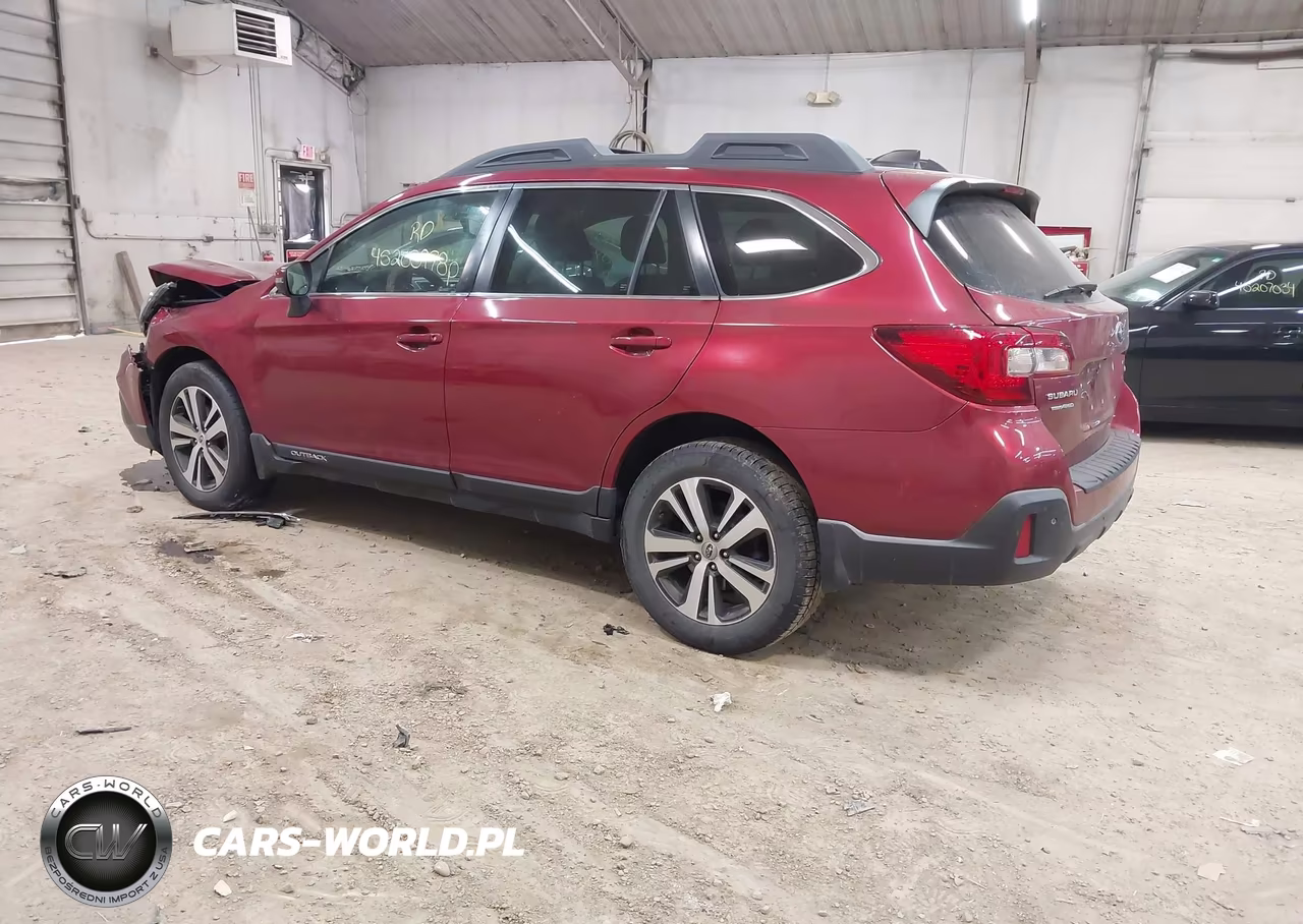 2018 Subaru Outback 3.6R Limited VIN:4S4BSENCXJ3393729 - 3