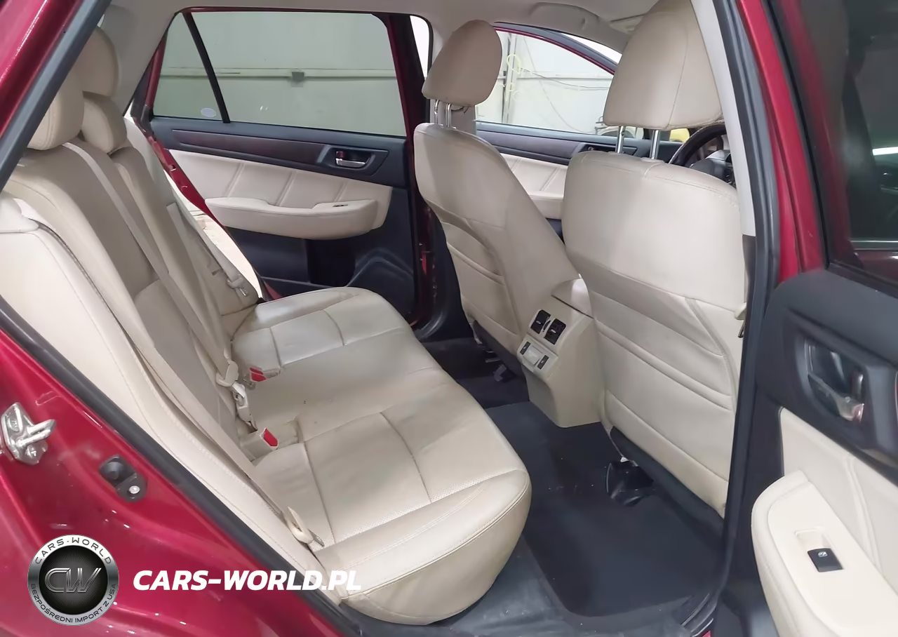 2018 Subaru Outback 3.6R Limited VIN:4S4BSENCXJ3393729 - 8