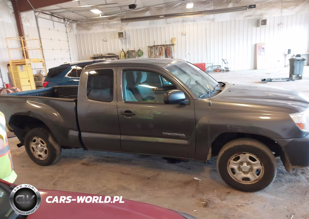 2010 Toyota Tacoma VIN:5TETX4CN2AZ747429 - 13