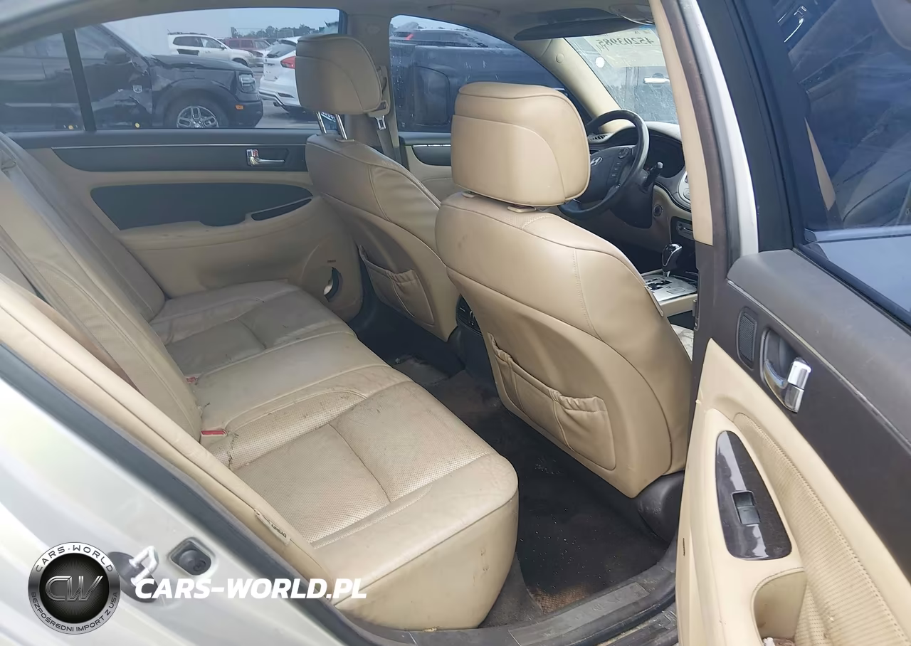 2009 Hyundai Genesis 3.8 VIN:KMHGC46E49U039157 - 8