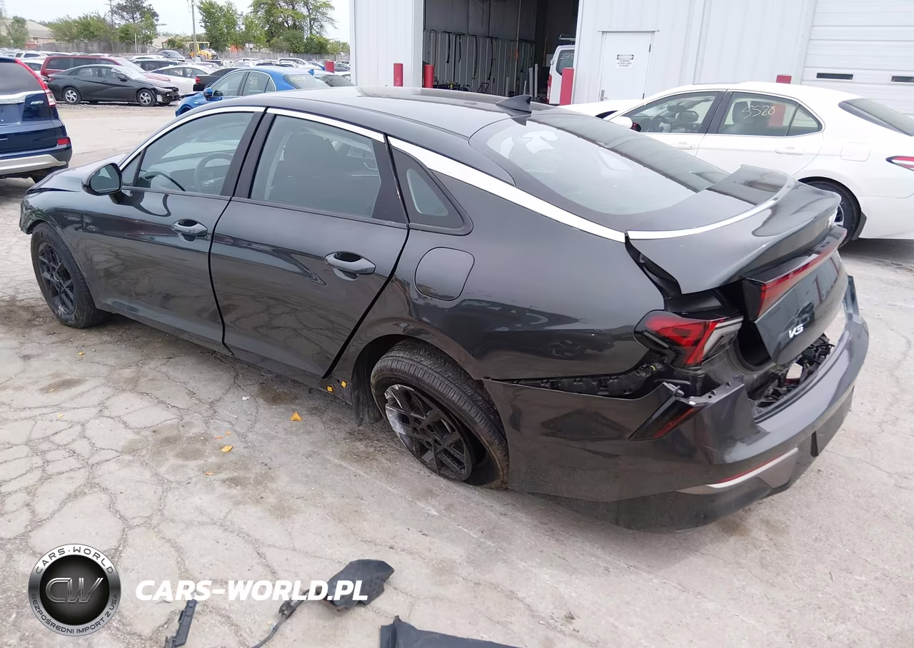 2025 Kia K5 Lxs VIN:KNAG24J73S5268894 - 3
