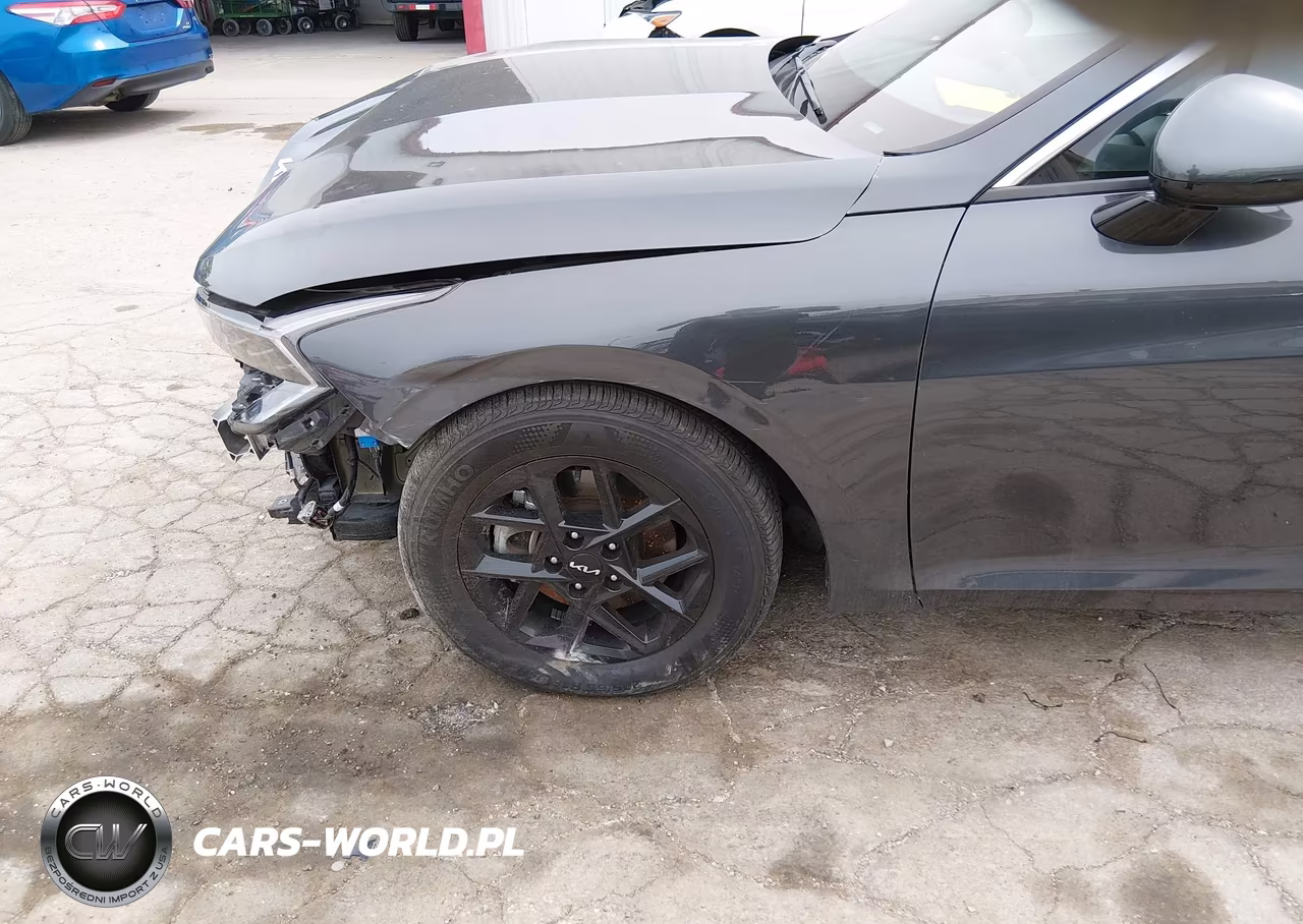 2025 Kia K5 Lxs VIN:KNAG24J73S5268894 - 6