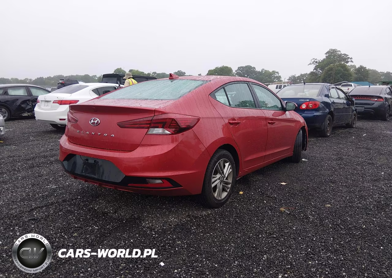 2020 Hyundai Elantra Value Edition VIN:5NPD84LF6LH522074 - 4
