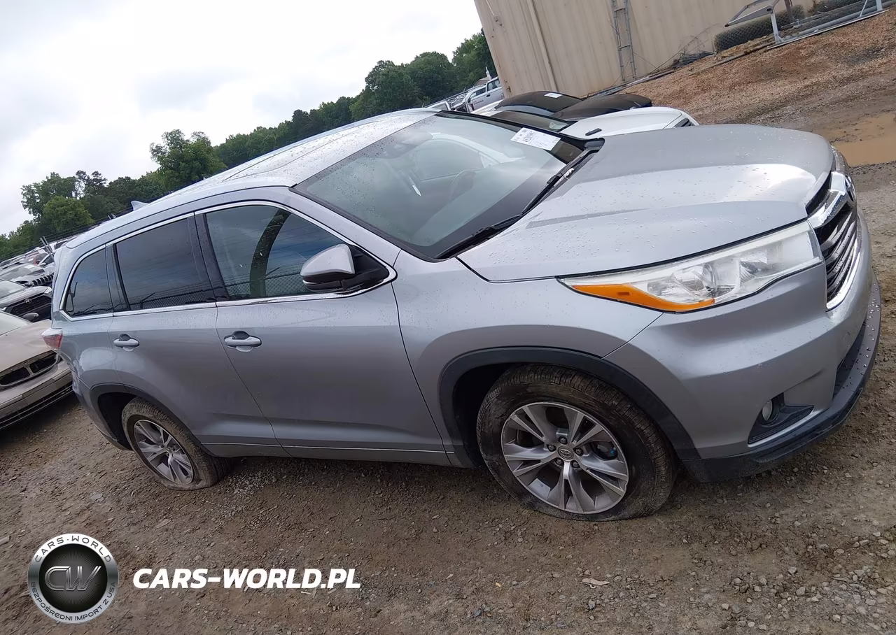 2014 Toyota Highlander Xle V6 VIN:5TDKKRFH7ES025180 - 13