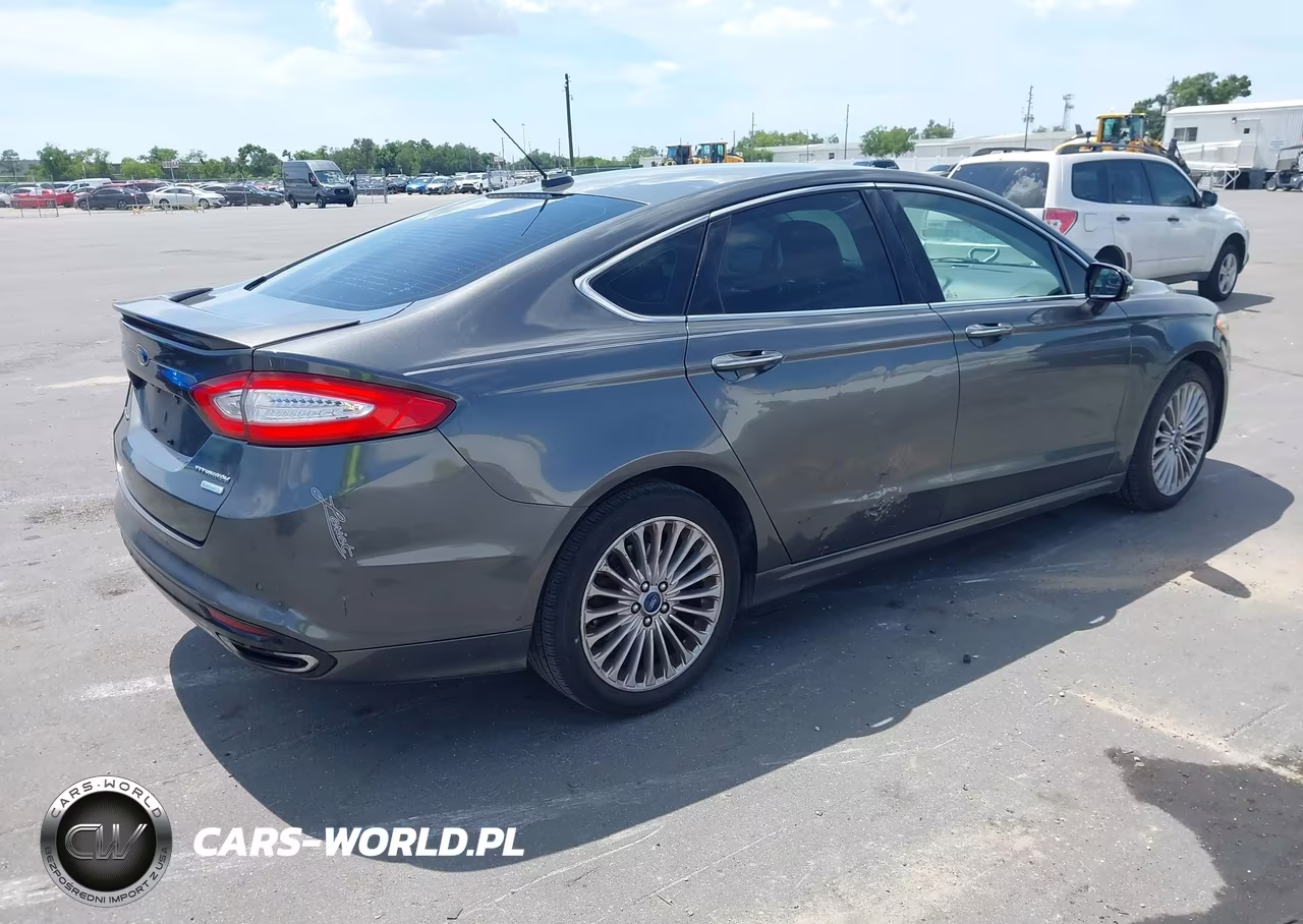 2015 Ford Fusion Titanium VIN:3FA6P0K94FR112266 - 4