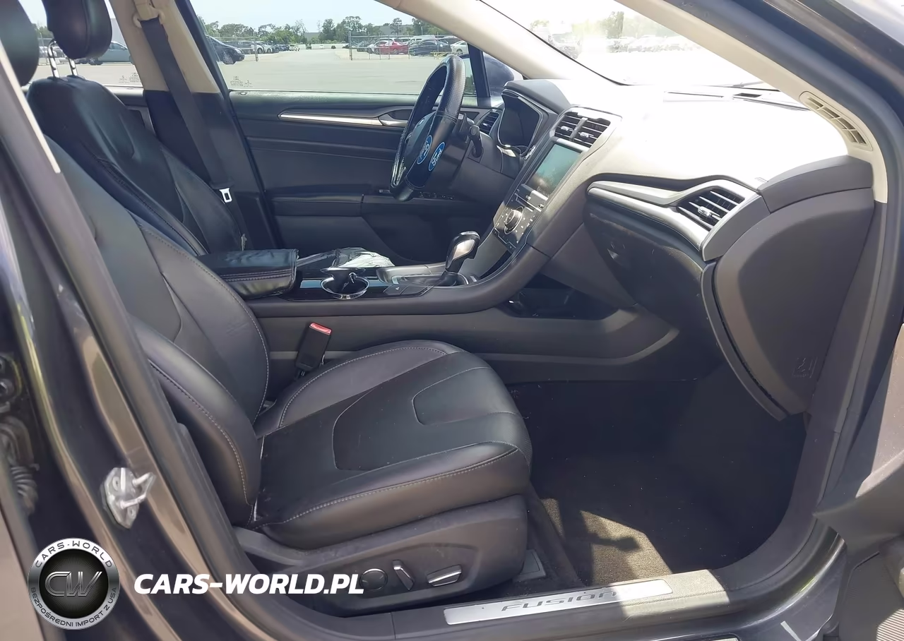 2015 Ford Fusion Titanium VIN:3FA6P0K94FR112266 - 5