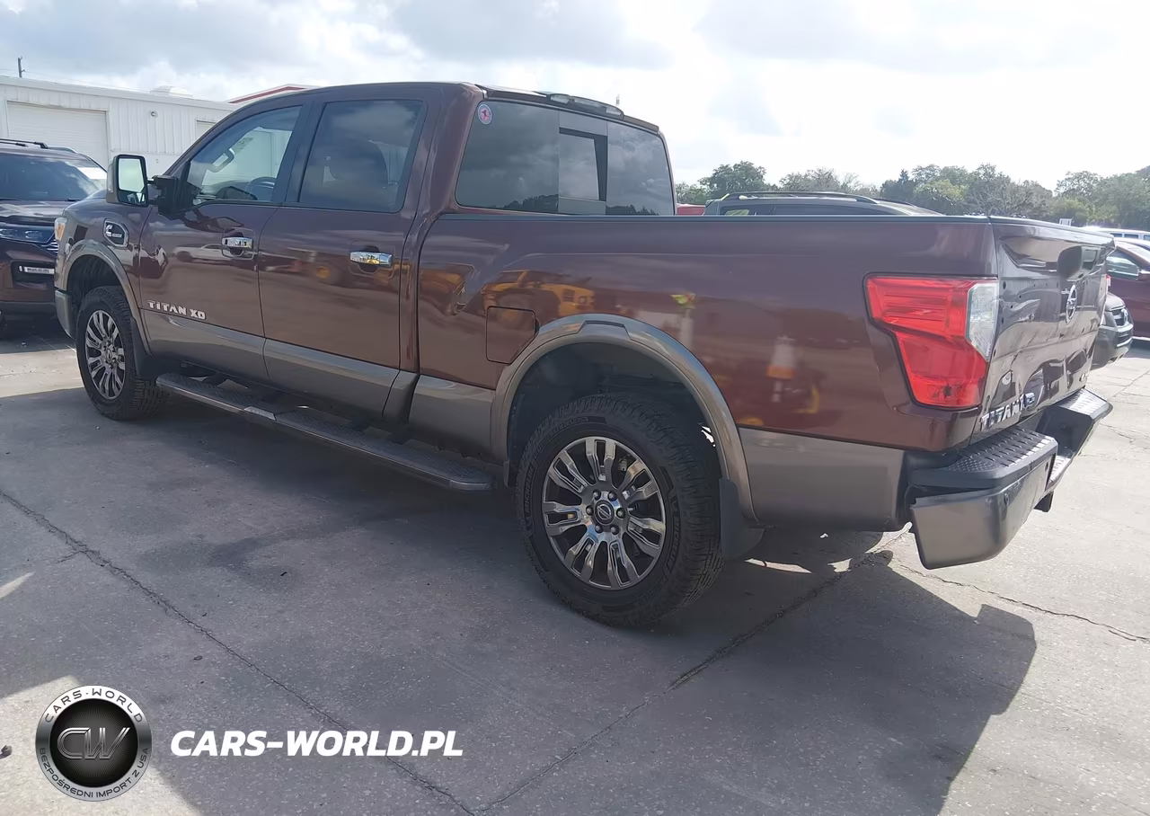 2016 Nissan Titan Xd Platinum Reserve Diesel VIN:1N6BA1F49GN517541 - 3