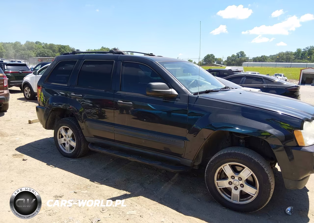 2005 Jeep Grand Cherokee Laredo VIN:1J4GS48K75C637344 - 6