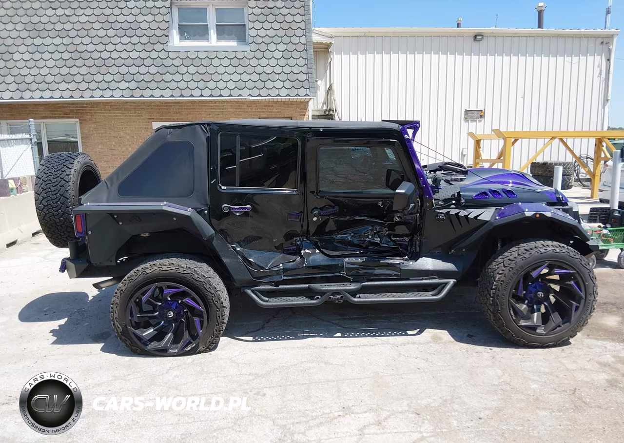 2016 Jeep Wrangler Unlimited Rubicon VIN:1C4HJWFG3GL306027 - 13