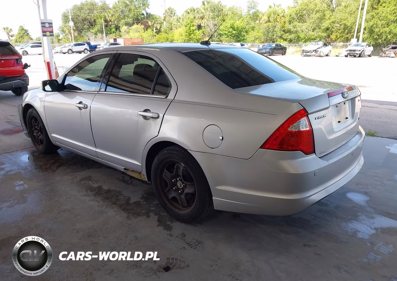 2011 Ford Fusion Se VIN:3FAHP0HA3BR102204 - 3