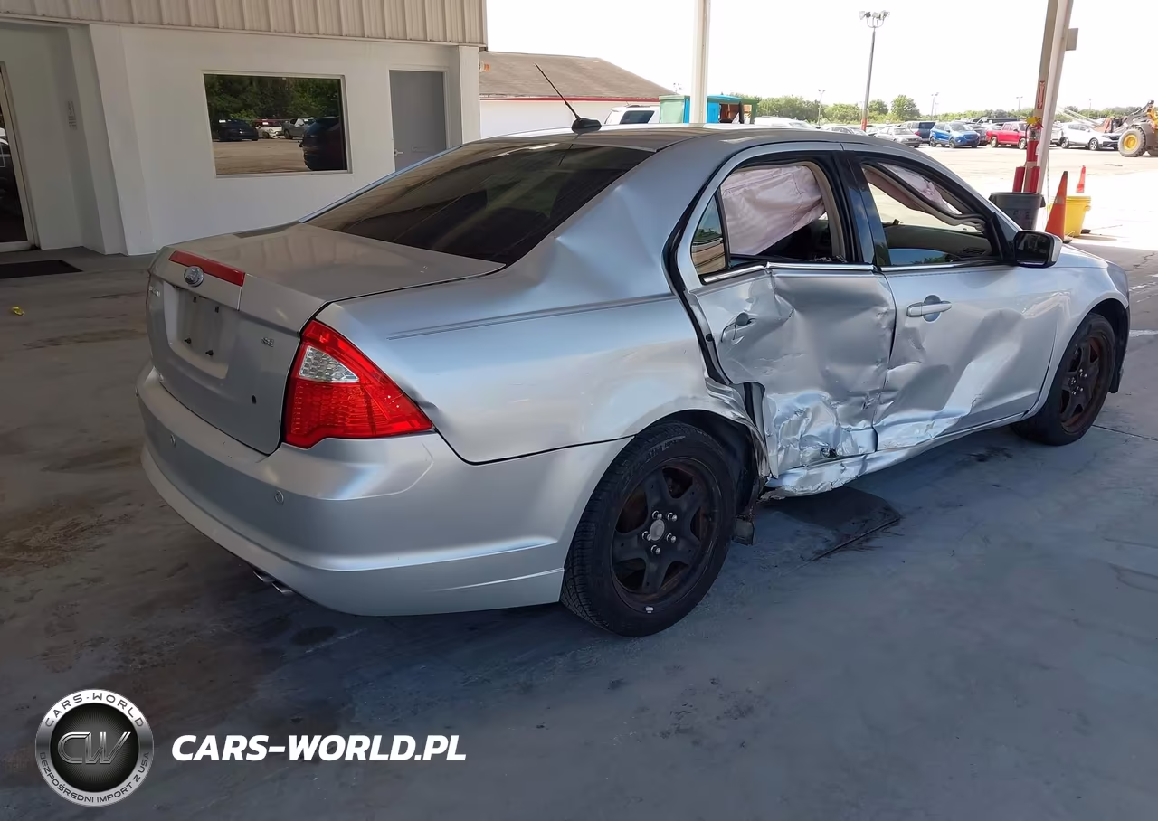 2011 Ford Fusion Se VIN:3FAHP0HA3BR102204 - 4