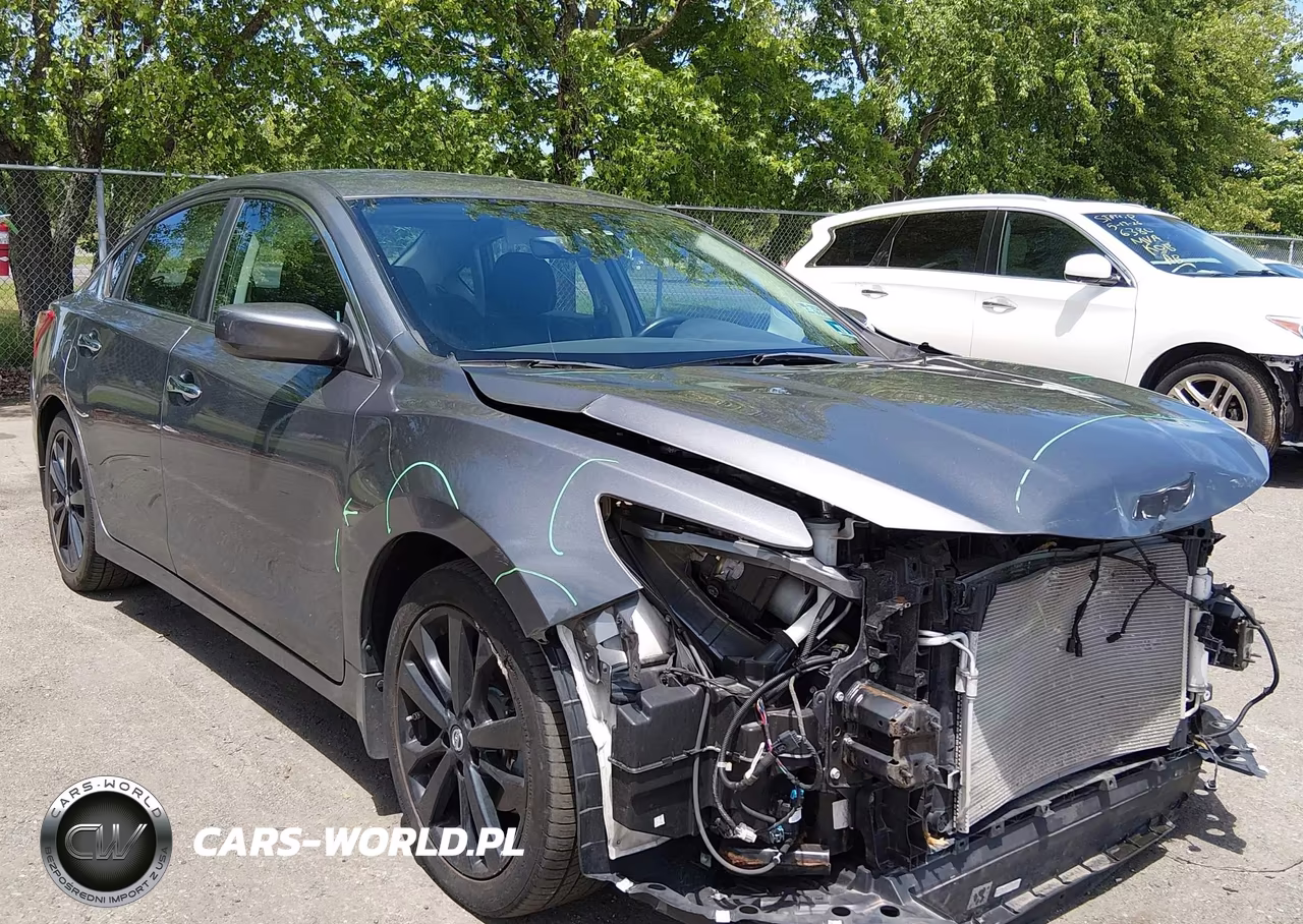 2018 Nissan Altima 2.5 Sr – zdjęcie 1 z 16