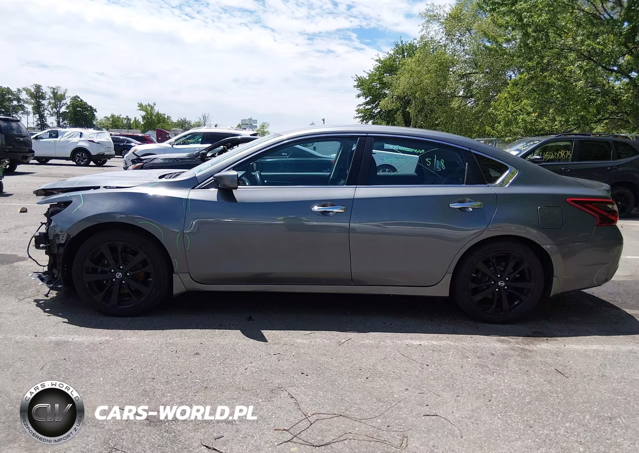 2018 Nissan Altima 2.5 Sr VIN:1N4AL3AP5JC133058 - 14
