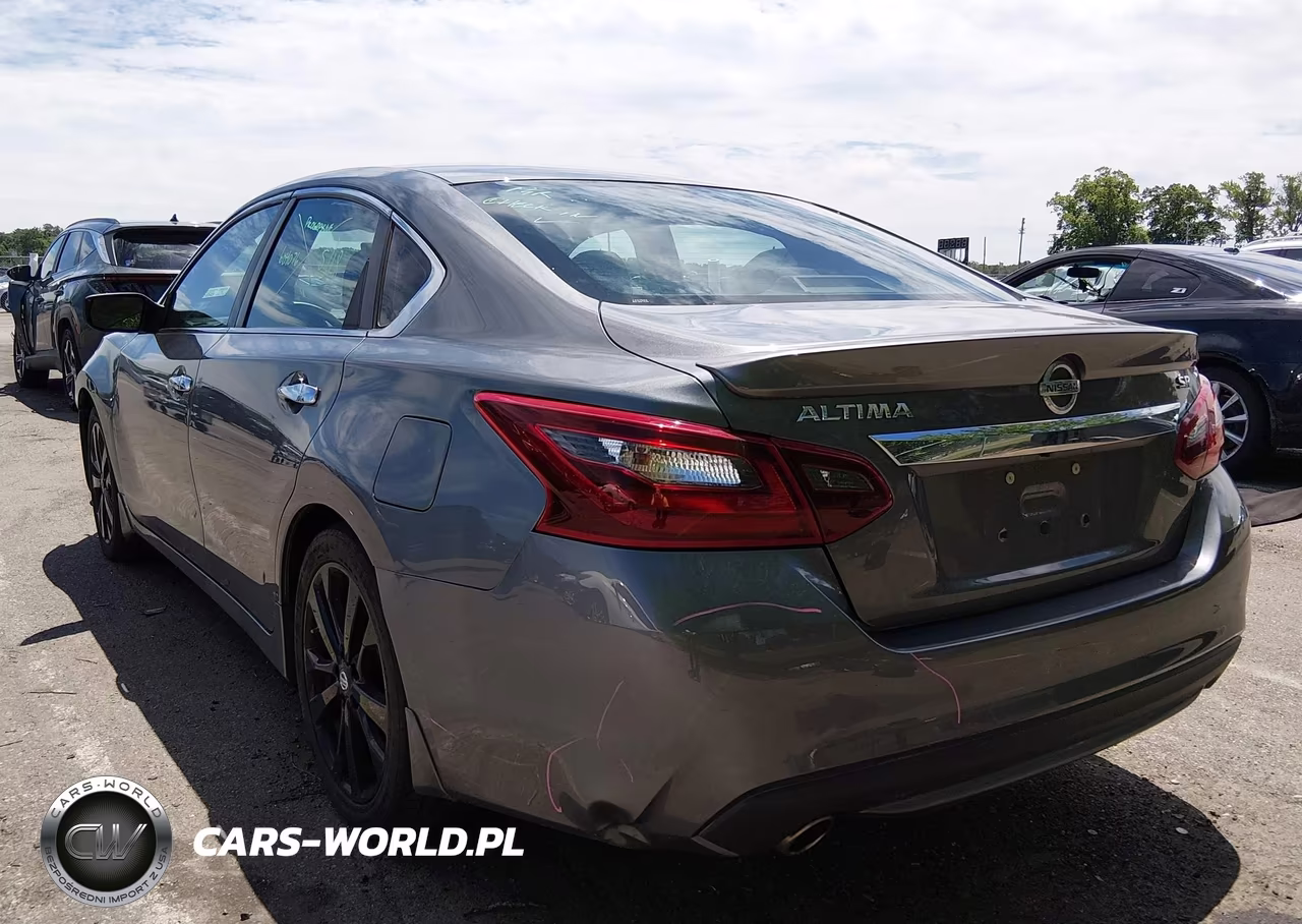 2018 Nissan Altima 2.5 Sr VIN:1N4AL3AP5JC133058 - 3