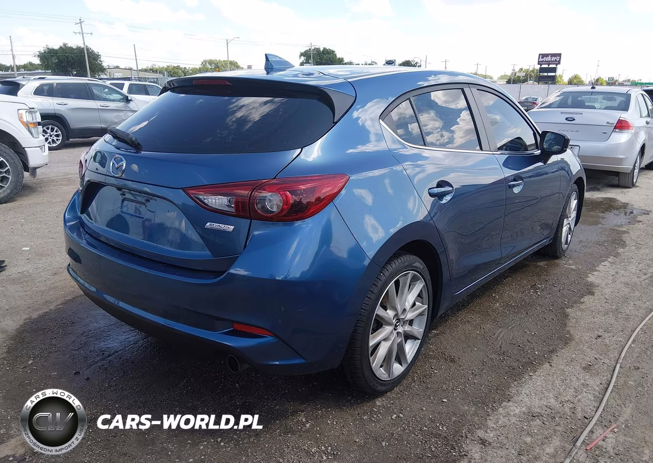 2017 Mazda Mazda3 Grand Touring VIN:JM1BN1M36H1136143 - 4