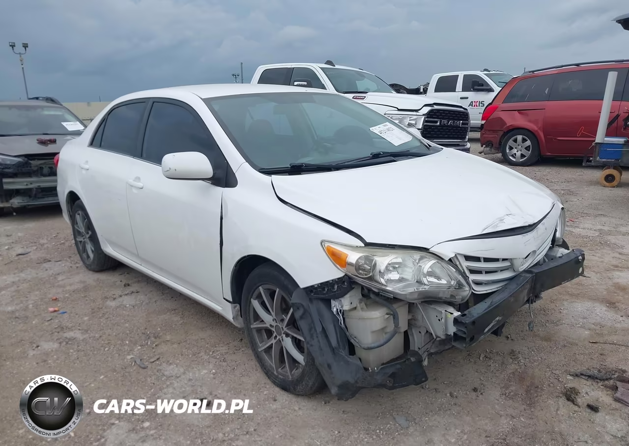 2013 Toyota Corolla Le