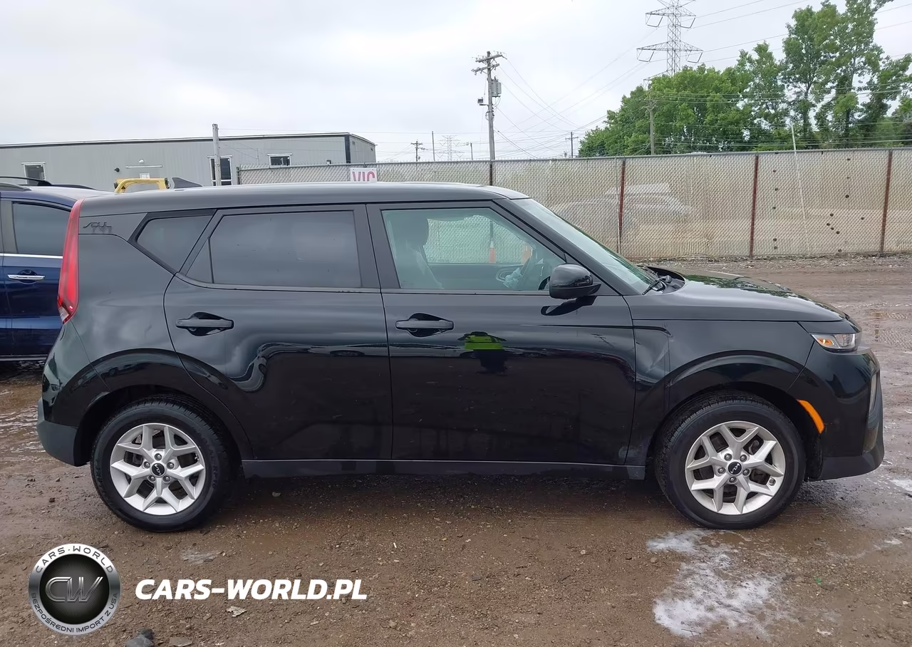 2022 Kia Soul Lx VIN:KNDJ23AU4N7813308 - 13