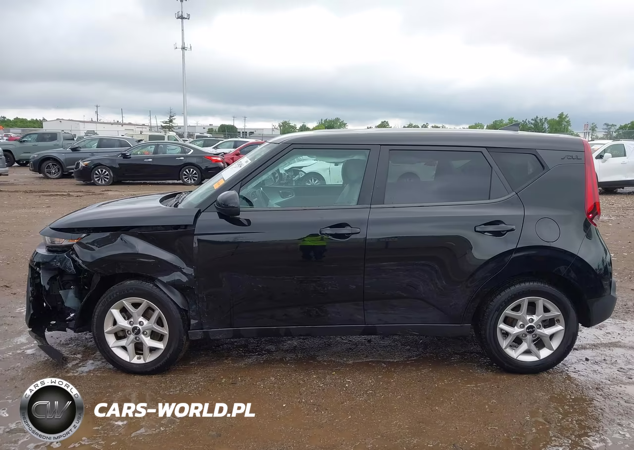 2022 Kia Soul Lx VIN:KNDJ23AU4N7813308 - 14