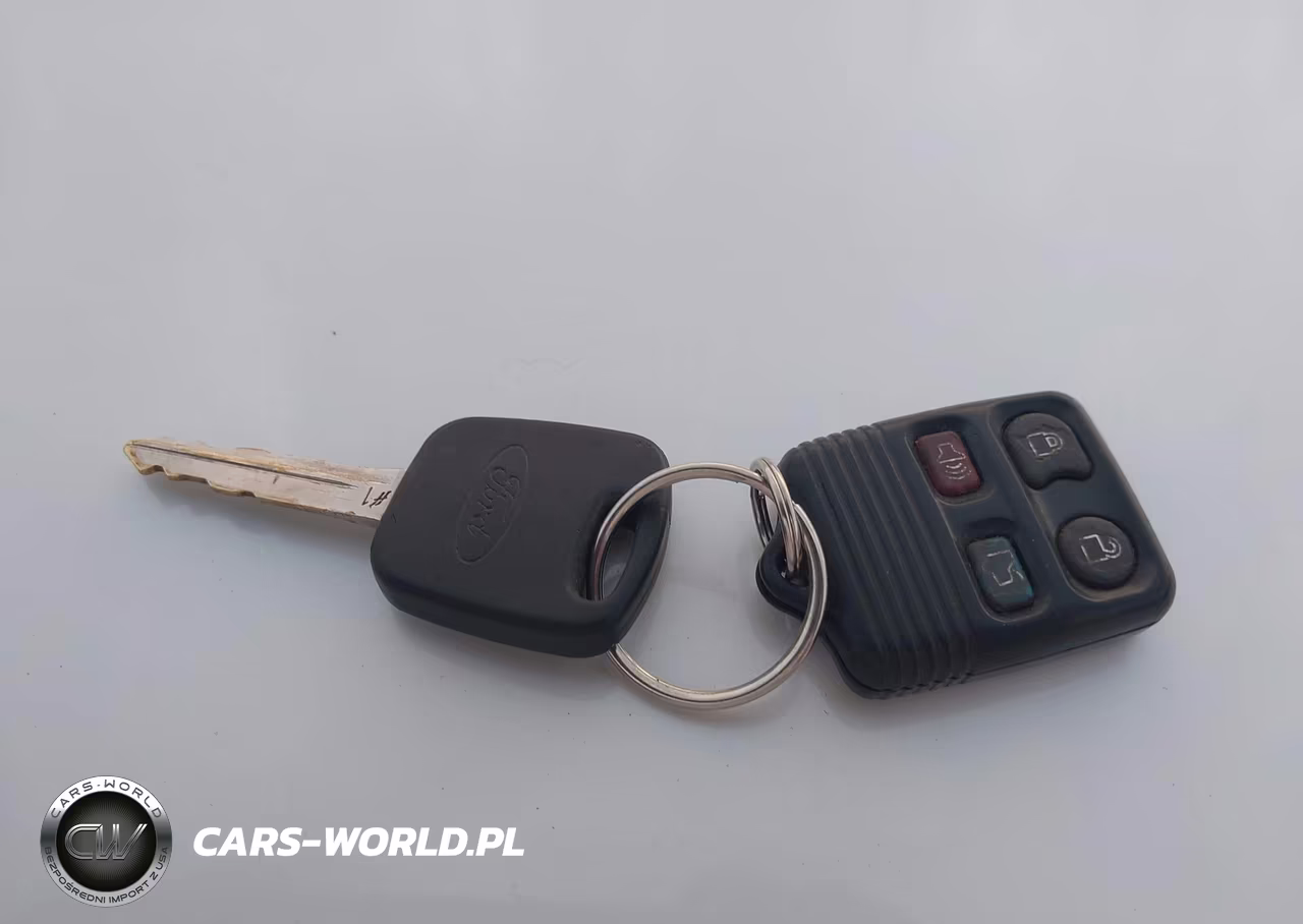 2005 Ford Focus Zx3 VIN:3FAFP31N55R160891 - 11