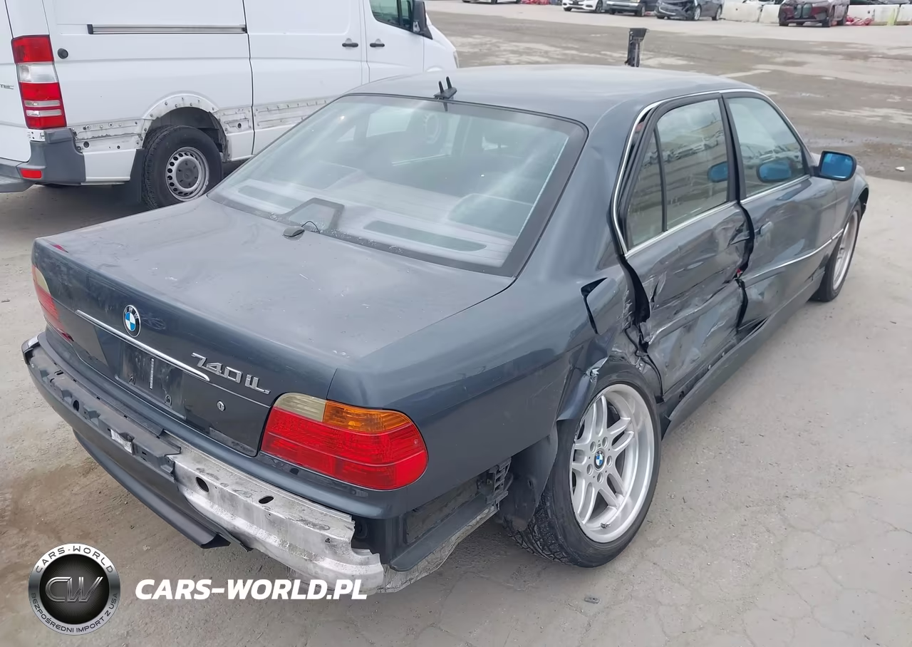 2000 BMW 740Il VIN:WBAGH8340YDP08450 - 4