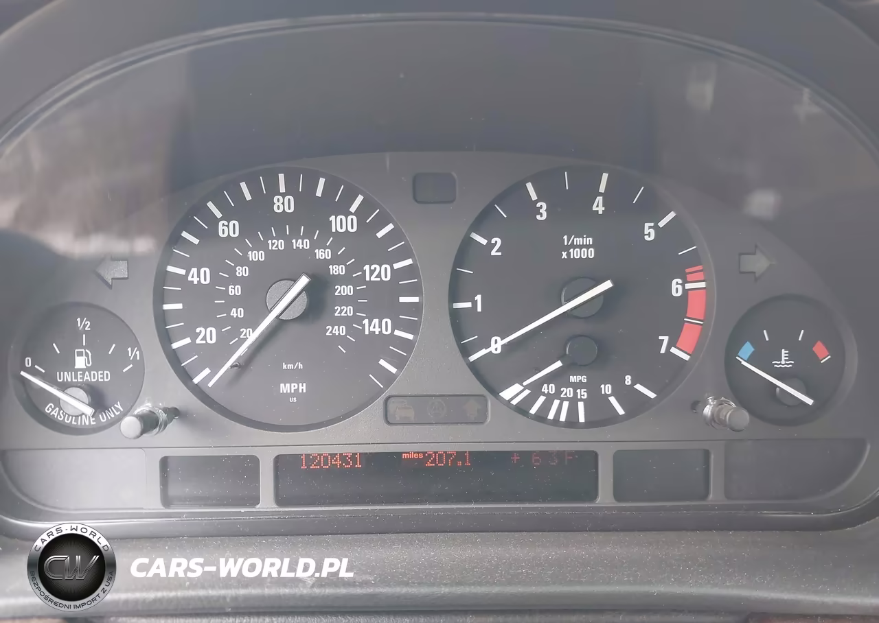 2000 BMW 740Il VIN:WBAGH8340YDP08450 - 7