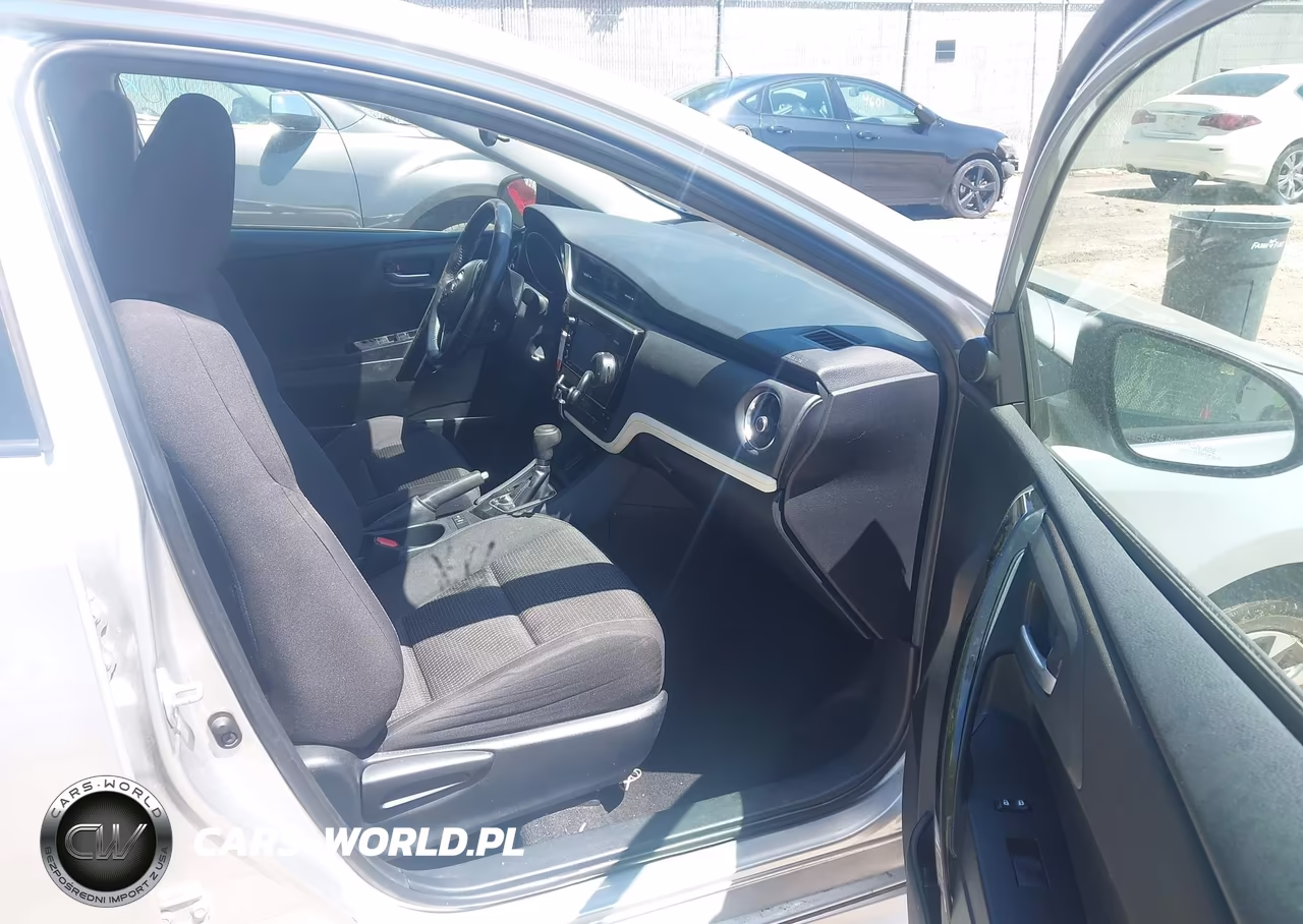 2017 Toyota Corolla Im VIN:JTNKARJE0HJ528031 - 5