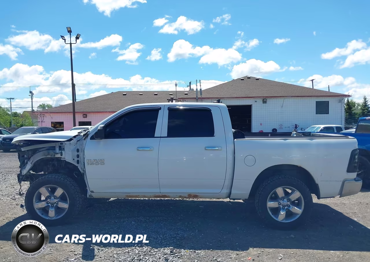 2015 Ram 1500 Big Horn VIN:1C6RR7LT9FS641874 - 15