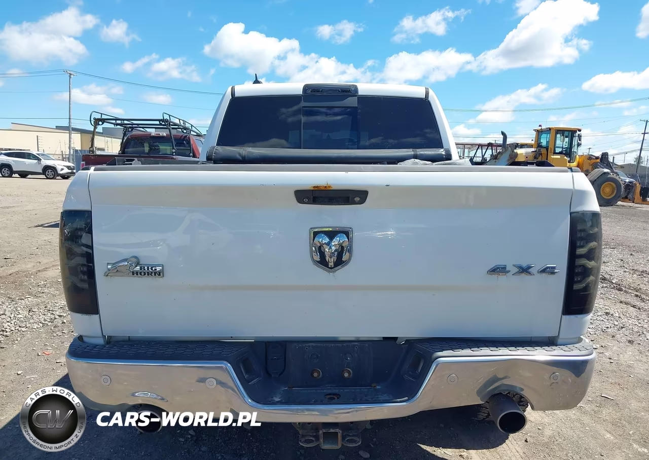 2015 Ram 1500 Big Horn VIN:1C6RR7LT9FS641874 - 17