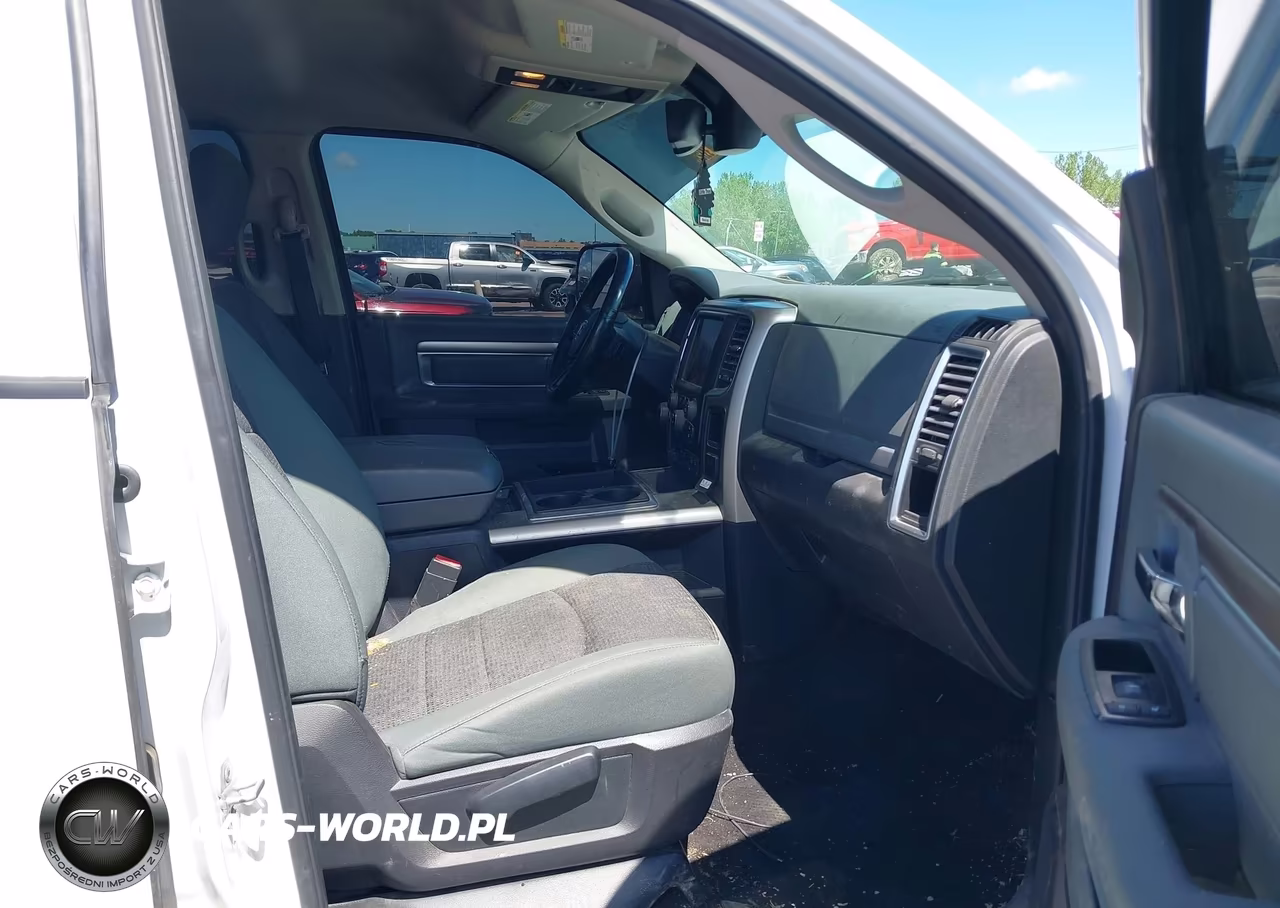 2015 Ram 1500 Big Horn VIN:1C6RR7LT9FS641874 - 5