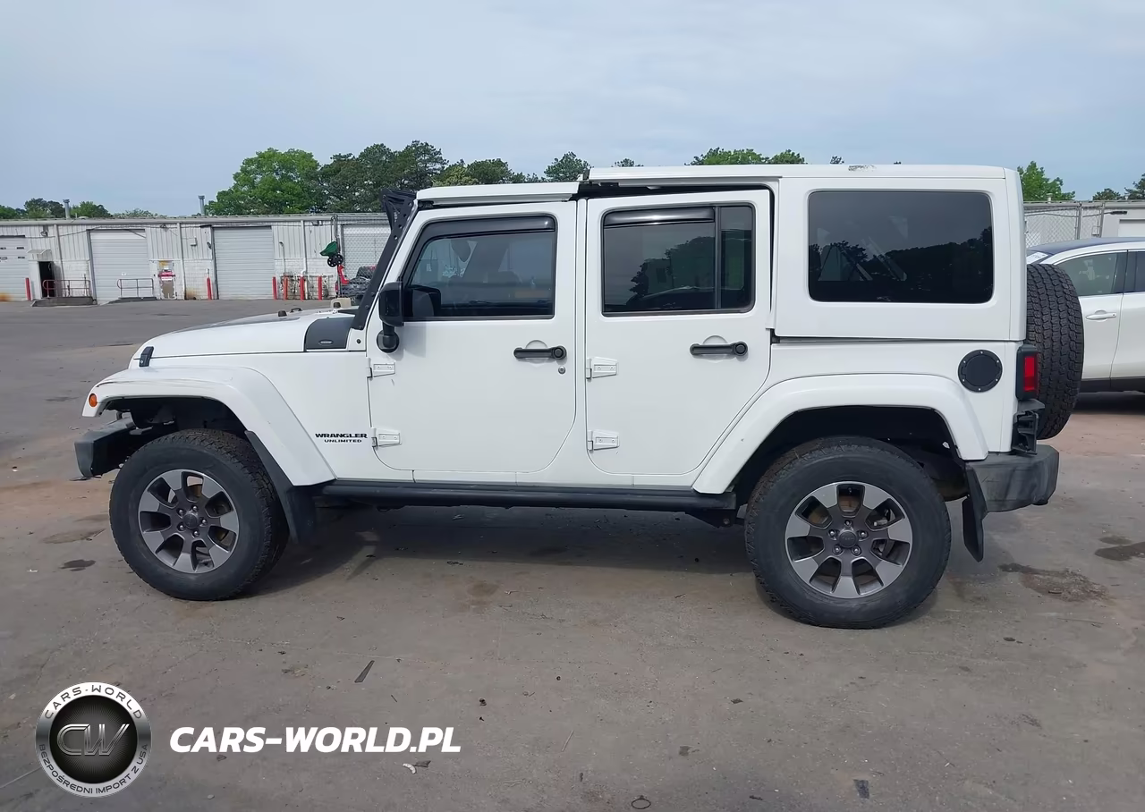 2015 Jeep Wrangler Unlimited Altitude VIN:1C4BJWEG9FL758005 - 14