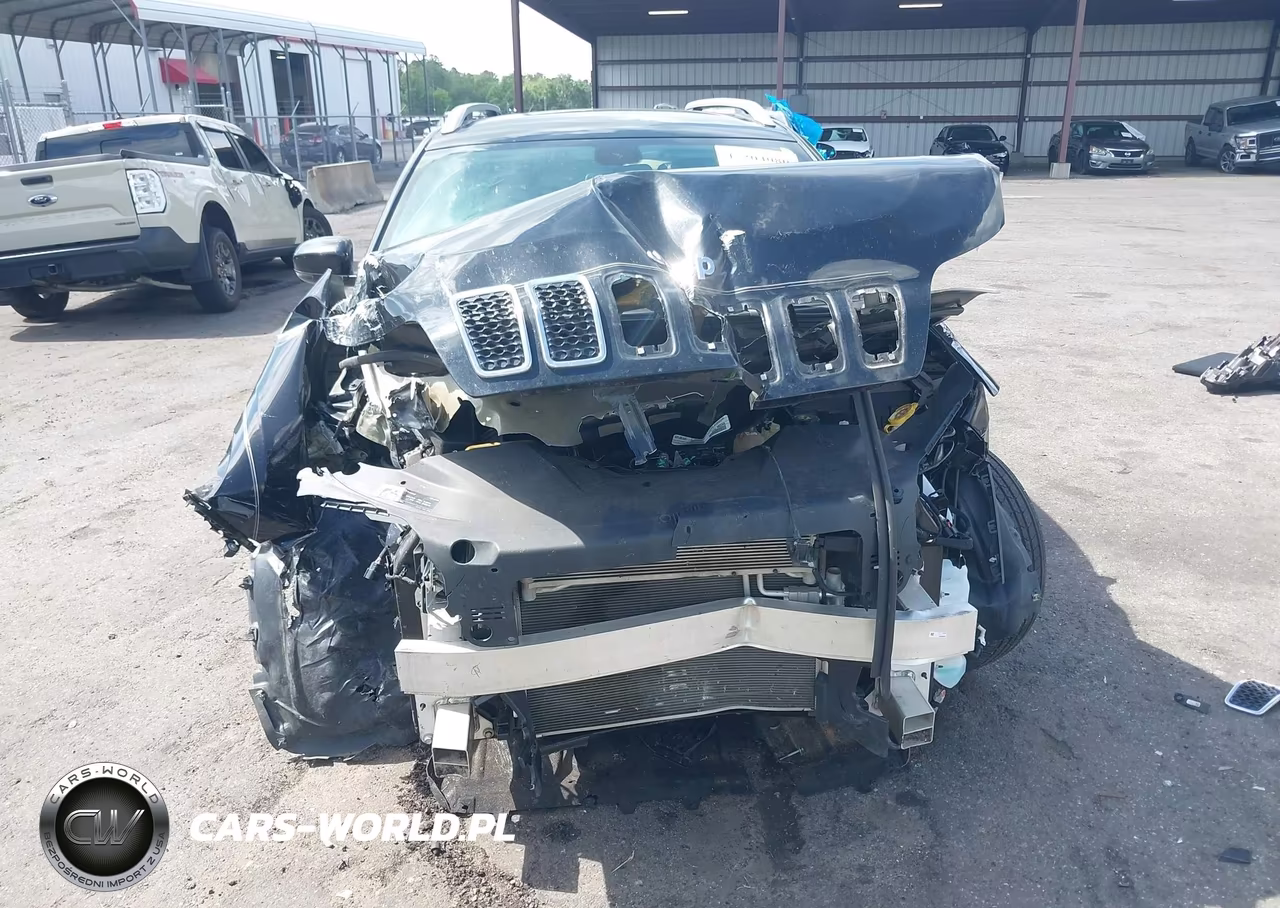 2019 Jeep Cherokee Latitude Fwd VIN:1C4PJLCB5KD485290 - 11