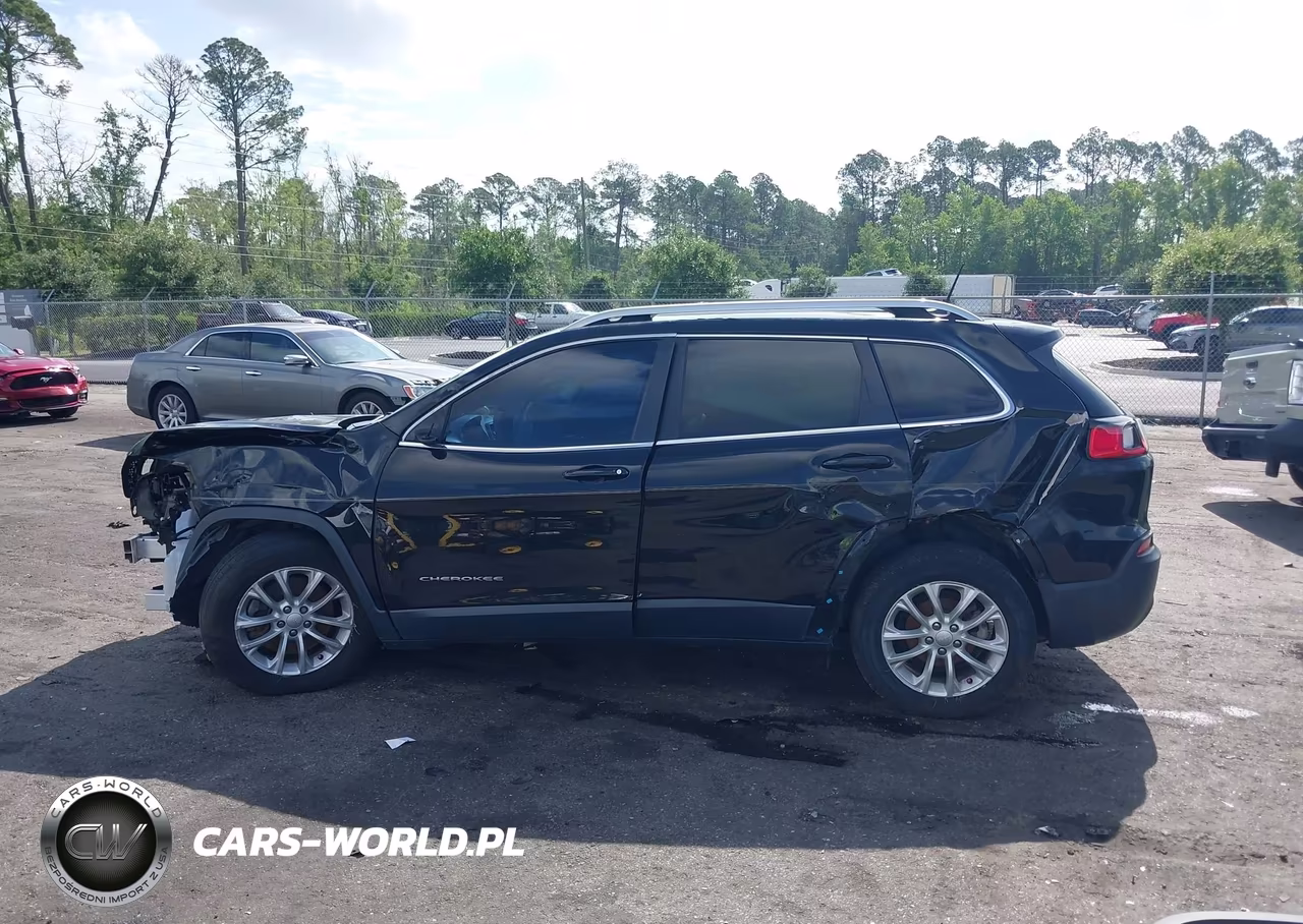 2019 Jeep Cherokee Latitude Fwd VIN:1C4PJLCB5KD485290 - 13