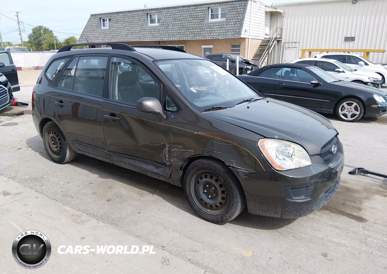 2009 Kia Rondo Lx