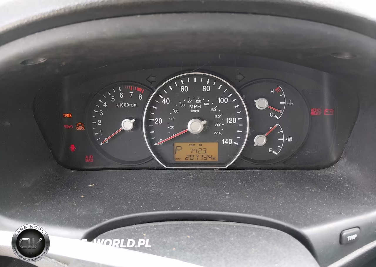 2009 Kia Rondo Lx VIN:KNAFG528197273102 - 7