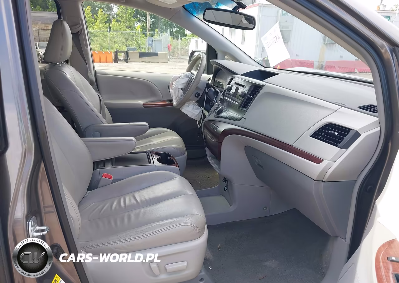 2014 Toyota Sienna Xle V6 8 Passenger VIN:5TDYK3DC4ES523478 - 5