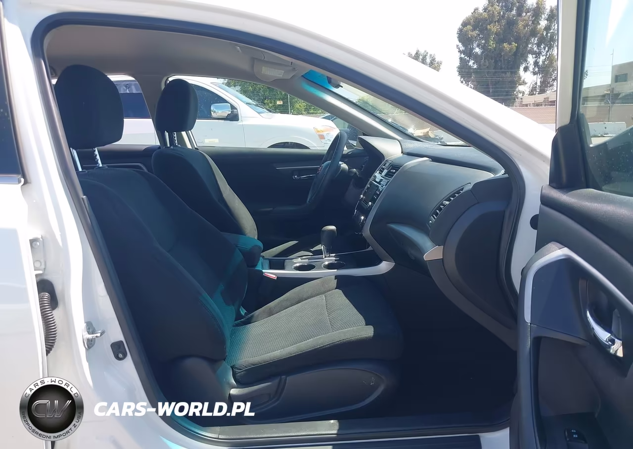 2015 Nissan Altima 2.5 S VIN:1N4AL3APXFC146749 - 5