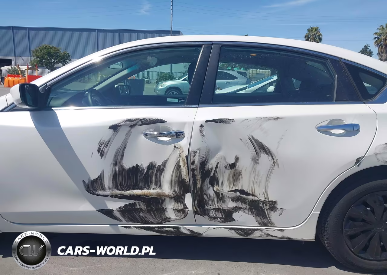 2015 Nissan Altima 2.5 S VIN:1N4AL3APXFC146749 - 6