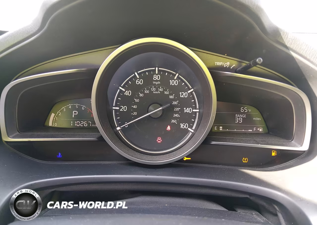 2018 Mazda Mazda3 Sport VIN:3MZBN1U70JM160379 - 7